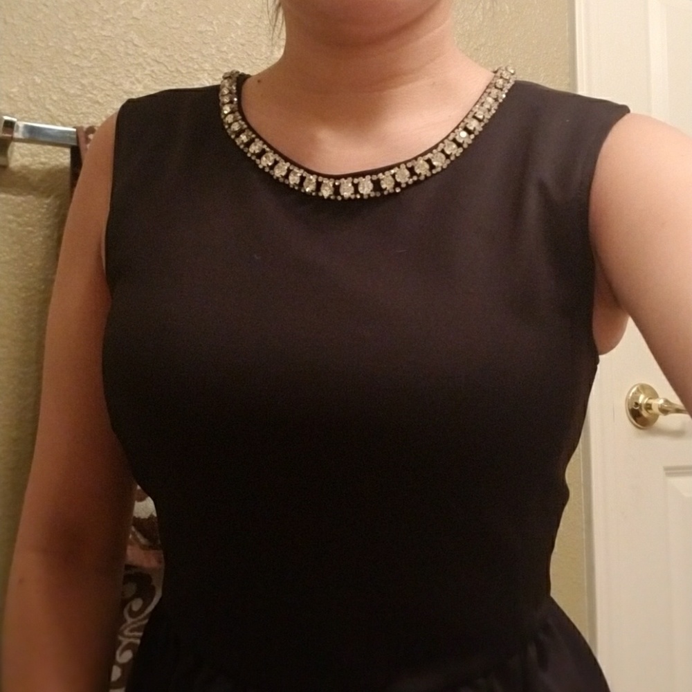 Little black dress - Picture 1 of 4